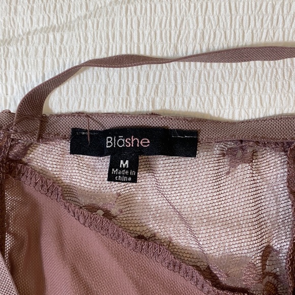 Lace bodysuit - Picture 3 of 3